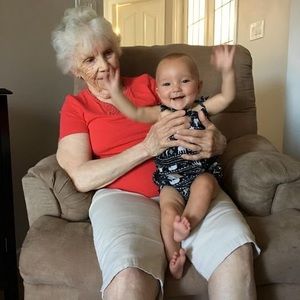 Meet your Posher, Christine